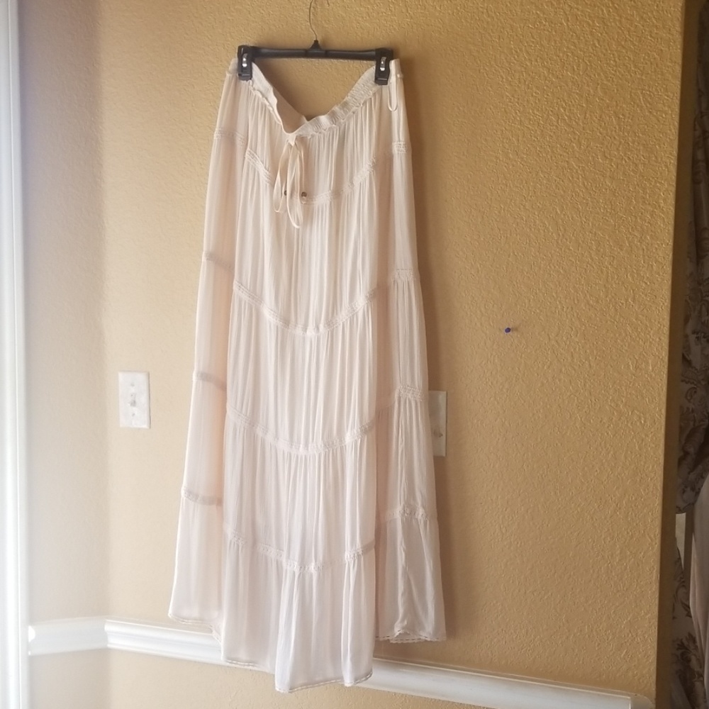 Women's maxi skirt